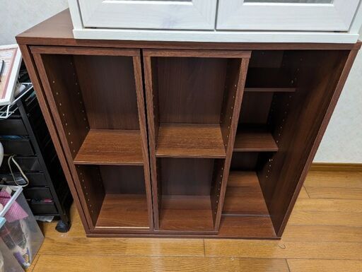 【受け渡し者決定】スライド本棚  アイリスオーヤマ
