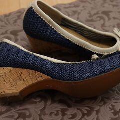 ing　夏向けパンプス　24.5　EEの画像