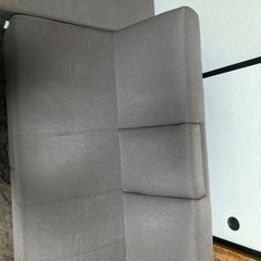 お話中ソファー（ベットにもなります）の画像