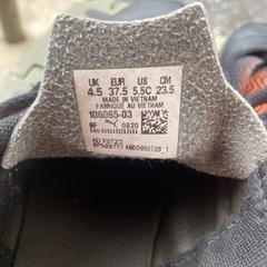 PUMA　サッカートレニングシューズ　23.5cmの画像