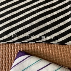 ニナリッチ、ウンガロ、プラスもう一枚　ハンカチ3枚セットの画像