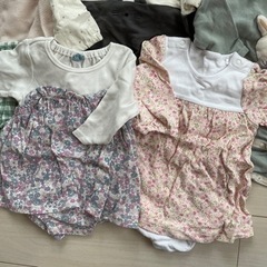 長袖ロンパースセットの画像