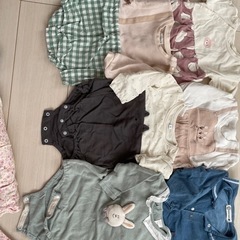 長袖ロンパースセットの画像