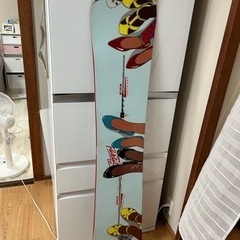 BURTON スノーボードの画像