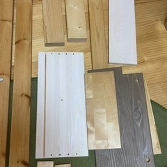 DIY用木材 使用しようと思ってたのですが使用することがないのでお譲りしますの画像