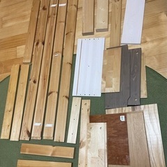 DIY用木材 使用しようと思ってたのですが使用することがないのでお譲りしますの画像