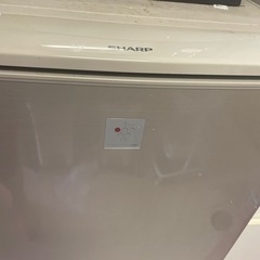 SHARP 冷蔵庫の画像