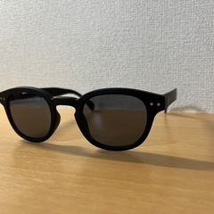 IZIPIZI サングラスの画像