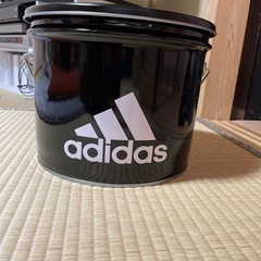 ‼️新品未使用品‼️adidas缶