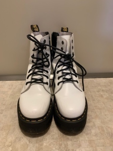 ドクターマーチン　ジェイドン8ホールブーツ