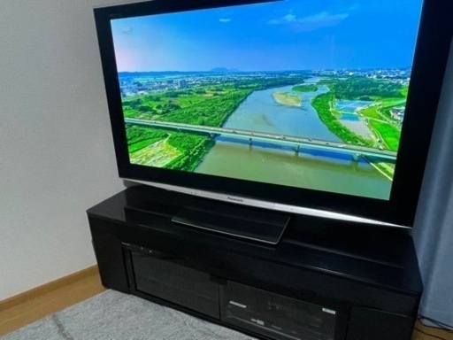 【受付終了】[6月17.18日に来れる方限定 ]50Vテレビとスピーカー付テレビ台