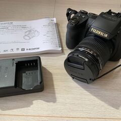 【デジタルカメラ】FUJIFILM 光学30倍ズーム搭載「Fin...
