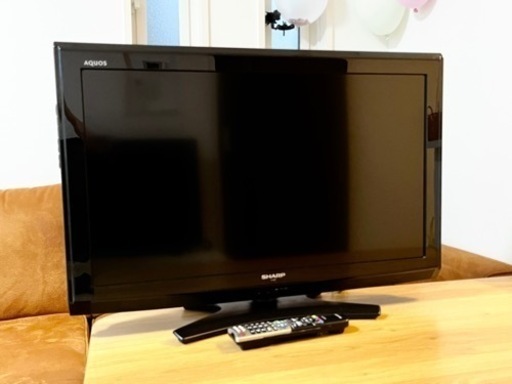 AQUOSテレビ　32型ワイド　PCモニターとしても使用可