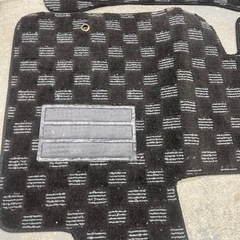 汎用品・新品・未使用　フロアマットの画像