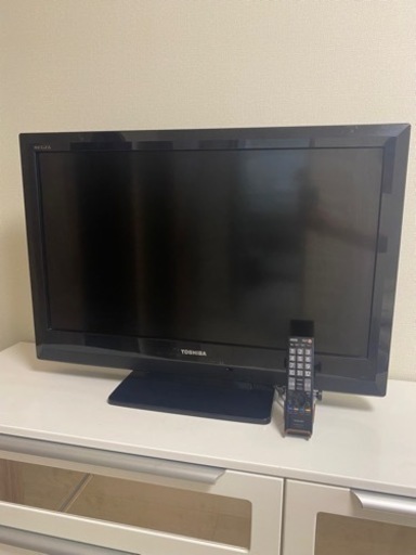 REGZA 32型　液晶テレビ