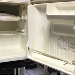 ミニ冷蔵庫無料で差し上げます。free mini fridgeの画像