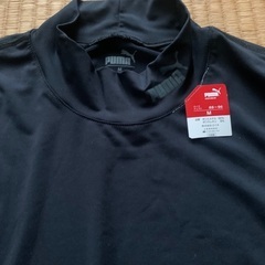長袖Tシャツ　黒　Mサイズ