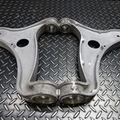 古い欧州車等の部品お探しいたします