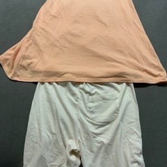 ユニクロ　キッズ　パジャマ　サイズ130センチの画像