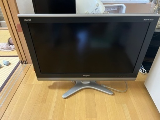 sharp aquos テレビ　LC-32E5