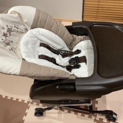 【値下げ】ネムリラ　コンビ　ハイローチェアの画像
