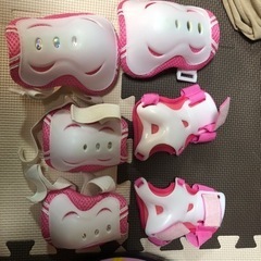 ヘルメットなど