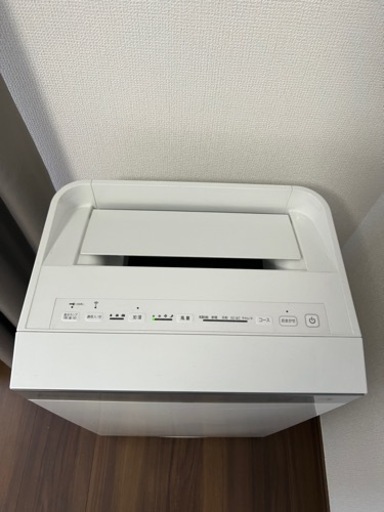 【空気清浄機】DAIKIN MCK70VBK-W（2019年製）【引越処分】