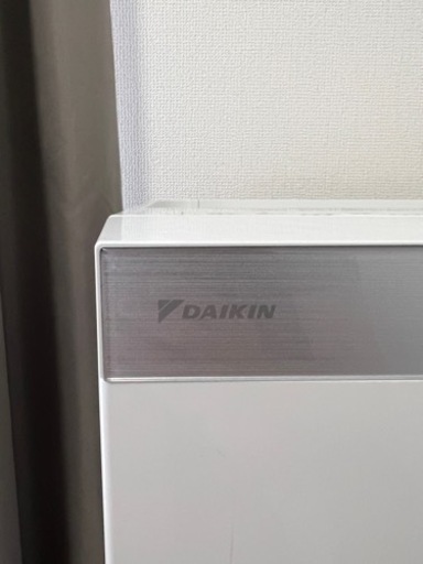 【空気清浄機】DAIKIN MCK70VBK-W（2019年製）【引越処分】