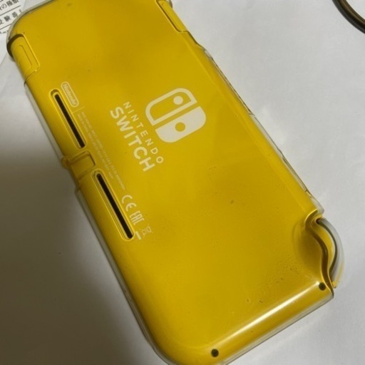 任天堂　Switch カセットも