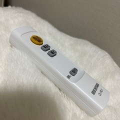 ほぼ新品8畳調光可シーリングライトアイリスオーヤマSeries L CEA-2308Dの画像