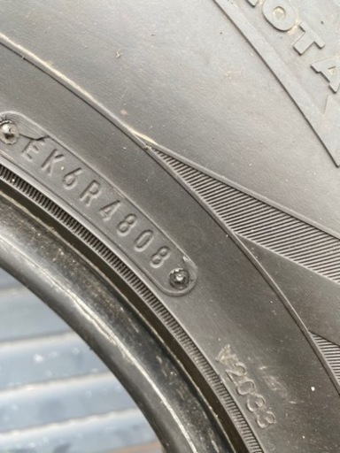 今や希少サイズ　235/70R15 テラノダットサンハイラックス