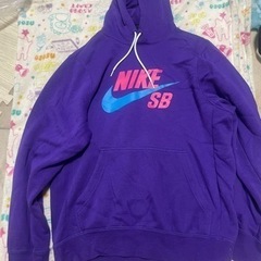 ナイキ NIKE パーカー Lサイズ