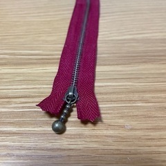 ファスナー18センチ　ワインレッドの画像
