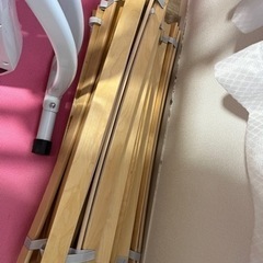 IKEA クイーンベッド　コングスフース160×200の画像