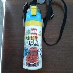 トミカ　保温保冷水筒の画像