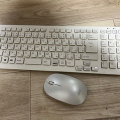 富士通 FUJITSU FMVF52C2W ESPRIMO FH52/C2 ホワイトの画像
