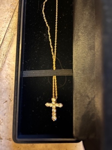 お値下げ十字架ダイヤモンドネックレス