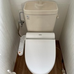 TOTO トイレ　便座ウォシュレットＪ/INAX本体