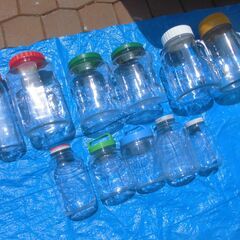 ★交渉中です！★無料★保存瓶・びん★多数あります。　山菜・果樹酒・ピクルスなどに、、。の画像