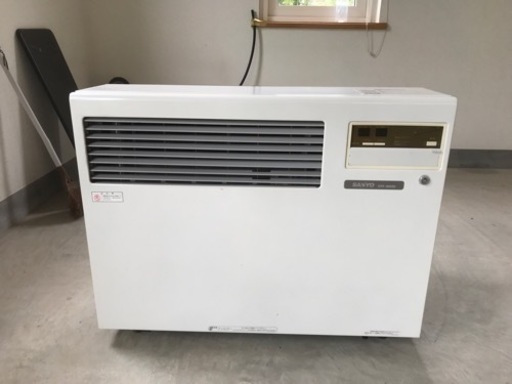 事務所や作業場に使える大型FFストーブ