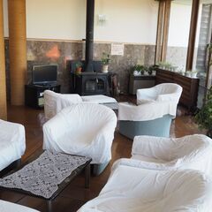 【中新田交流センター】旧校舎の貸切庭貸キャンプ − 宮城県