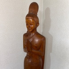 等身大　木彫り　女神　インドネシアで購入　アジアンの画像