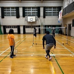 バドとバスケで一緒に楽しく遊びましょう！