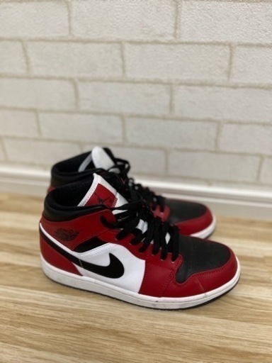 NIKE ジョーダン　ミッド