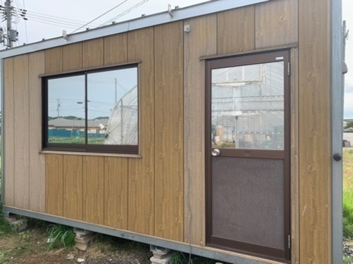 プレハブ(3坪) 190,000円