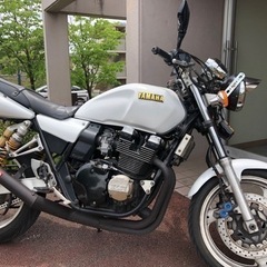 《極上車》xjr400r カラー（白）