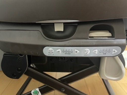 combi ネムリラ AUTO SWING プレミアムダッコプラス エッグショック