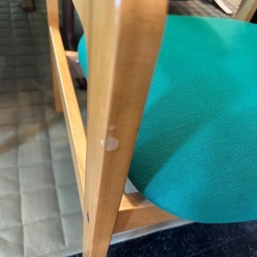 カリモク　ラウンジチェア　家具　椅子