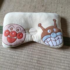 アンパンマン枕35×25cm、薄手掛け布団セットの画像