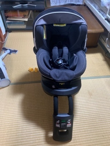 取り引き中！！チャイルドシート中古(新生児から)